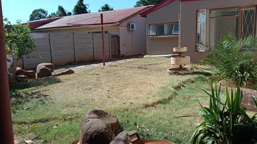 To Let 2 Bedroom Property for Rent in Fleurdal Free State